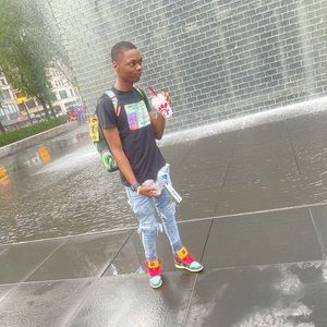 Meet your Posher, Nicholas